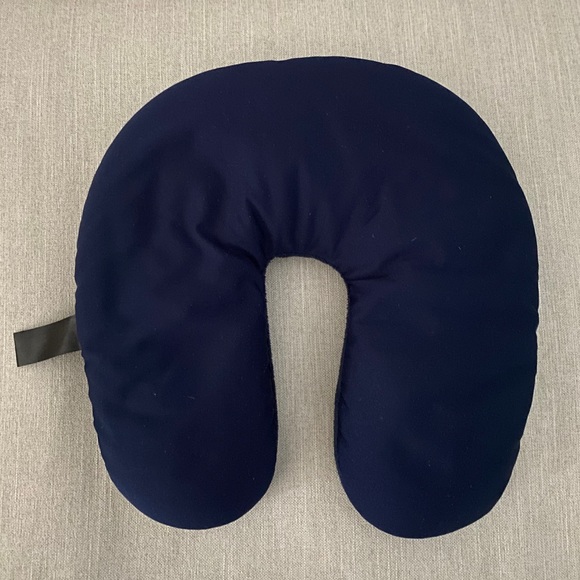 Micro Bead Neck Pillow - Picture 9 of 11